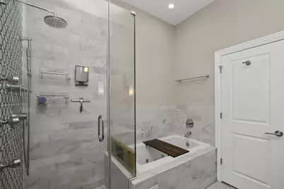 2012 W Erie Street #3W, Chicago, IL 60612 - Photo 14