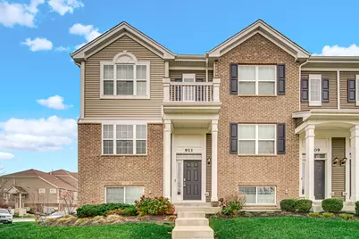 911 Charlton Lane, Naperville, IL 60563 - Photo 2
