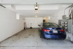1523 W Thomas St, Chicago, IL 60642 - Photo 26