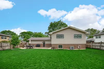1629 Claremont Drive, Darien, IL 60561 - Photo 26