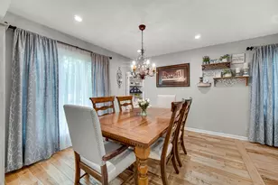 1629 Claremont Dr, Darien, IL 60561 - Photo 6