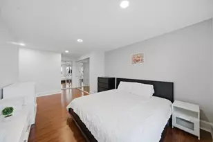 9331 Landings Ln, Des Plaines, IL 60016 - Photo 16