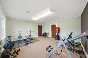 9331 Landings Ln, Des Plaines, IL 60016 - Photo 24