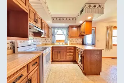 1203 4th Avenue, Dixon, IL 61021 - Photo 6