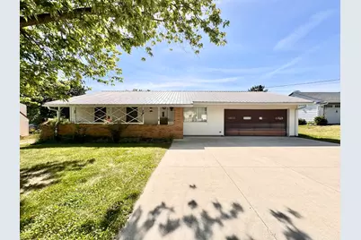 1203 4th Avenue, Dixon, IL 61021 - Photo 1