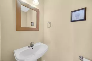 9 Redwood Ct, Streamwood, IL 60107 - Photo 14