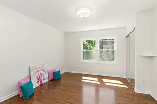 1439 Blackhawk Dr, Schaumburg, IL 60193 - Photo 18
