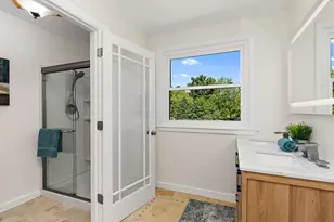 1439 Blackhawk Dr, Schaumburg, IL 60193 - Photo 24