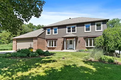 1439 Blackhawk Drive, Schaumburg, IL 60193 - Photo 1