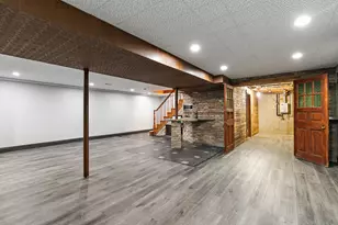 1439 Blackhawk Dr, Schaumburg, IL 60193 - Photo 28