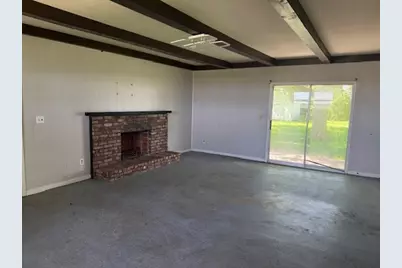 424 S 3000 W Road, Kankakee, IL 60901 - Photo 6