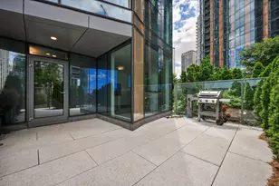 211 N Harbor Dr, Chicago, IL 60601 - Photo 16