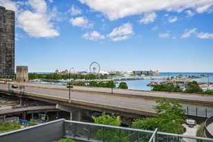 211 N Harbor Dr, Chicago, IL 60601 - Photo 22