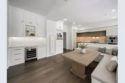 211 N Harbor Drive #TH01, Chicago, IL 60601 - Photo 2