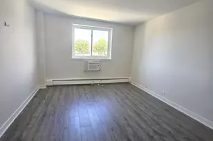 1375 Rebecca Dr, Hoffman Estates, IL 60194 - Photo 20