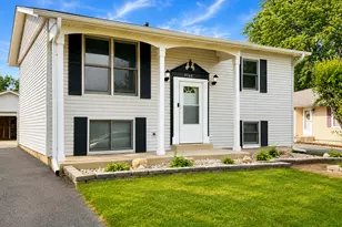 9140 162nd St, Orland Hills, IL 60487 - Photo 1