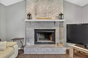 3296 N Trainer Rd, Rockford, IL 61114 - Photo 6