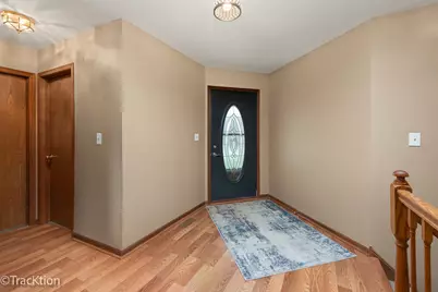 20838 W Peppertree Court, Plainfield, IL 60544 - Photo 4