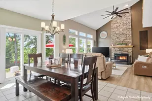 31375 N Pineview Blvd, Lakemoor, IL 60051 - Photo 14