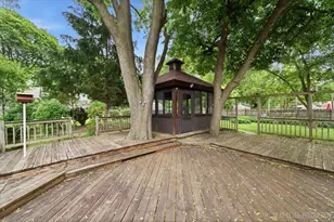 697 N Ohio St, Aurora, IL 60505 - Photo 22