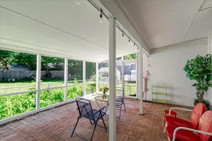 2 Dawes Pl, Bloomington, IL 61701 - Photo 24