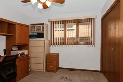 4563 N Merrimac Avenue, Chicago, IL 60630 - Photo 16