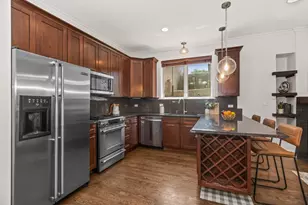 1621 N Mozart St, Chicago, IL 60647 - Photo 4