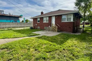 461 Clyde Ave, Calumet City, IL 60409 - Photo 24