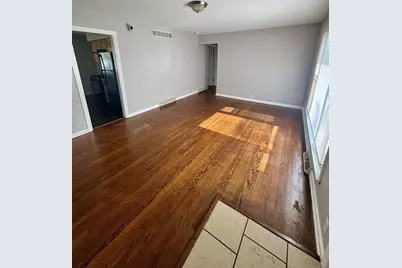 461 Clyde Avenue, Calumet City, IL 60409 - Photo 2