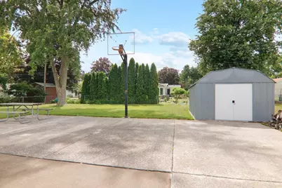 903 Mayflower Avenue, Bloomington, IL 61701 - Photo 18