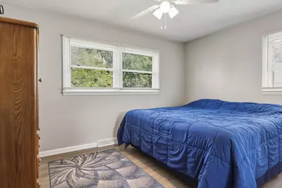 903 Mayflower Avenue, Bloomington, IL 61701 - Photo 10