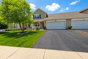 190 Norfolk Ln, Pingree Grove, IL 60140 - Photo 22
