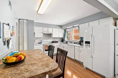 5214 Galitz Street #205, Skokie, IL 60077 - Photo 12