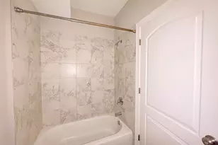 25 E 26th St, Chicago, IL 60616 - Photo 8