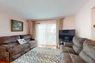 1675 Hopi Trail, Wheeling, IL 60090 - Photo 8