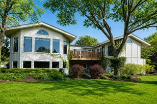 130 Surrey Ln, Burr Ridge, IL 60527 - Photo 42