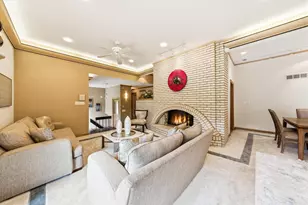 130 Surrey Ln, Burr Ridge, IL 60527 - Photo 20