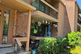 8090 Garfield Ave, Burr Ridge, IL 60527 - Photo 2