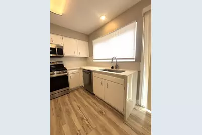 1863 Williamsburg Drive #1863, Hoffman Estates, IL 60169 - Photo 6