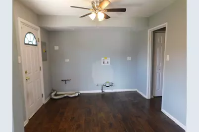 1368 Balmoral Avenue, Calumet City, IL 60409 - Photo 22