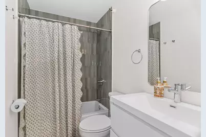 3660 N Lake Shore Drive #507, Chicago, IL 60613 - Photo 12