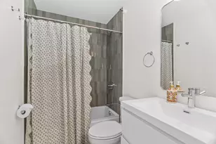 3660 N Lake Shore Dr, Chicago, IL 60613 - Photo 12