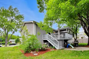 2167 Midhurst Rd, Downers Grove, IL 60516 - Photo 30