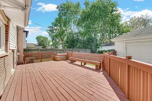 580 N 6th Ave, Des Plaines, IL 60016 - Photo 22