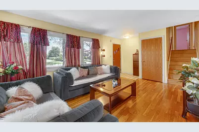 580 N 6th Avenue, Des Plaines, IL 60016 - Photo 4