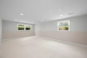 1114 E Dogwood Ln, Mount Prospect, IL 60056 - Photo 14