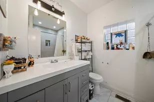 5208 W Washington Blvd, Chicago, IL 60644 - Photo 8