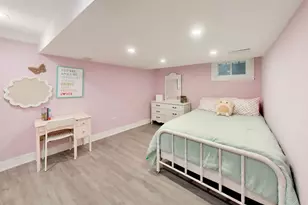 1052 Rolling Pass, Glenview, IL 60025 - Photo 18