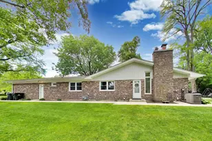 1052 Rolling Pass, Glenview, IL 60025 - Photo 20