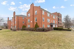 132 Ridge Ave, Evanston, IL 60202 - Photo 12
